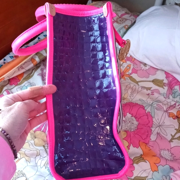 💖💜Most Treasured HENRI BENDEL Bag in my Collection💖💜 Rare and Lovely! - Picture 7 of 15